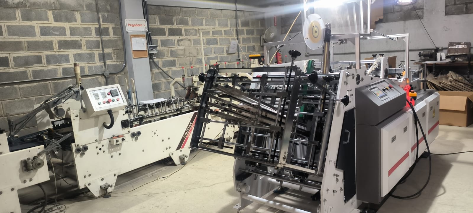 Successful installation by The Royo Machinery Team - Another Successful Training! Carton Erecting Machine in the Dominican Republic