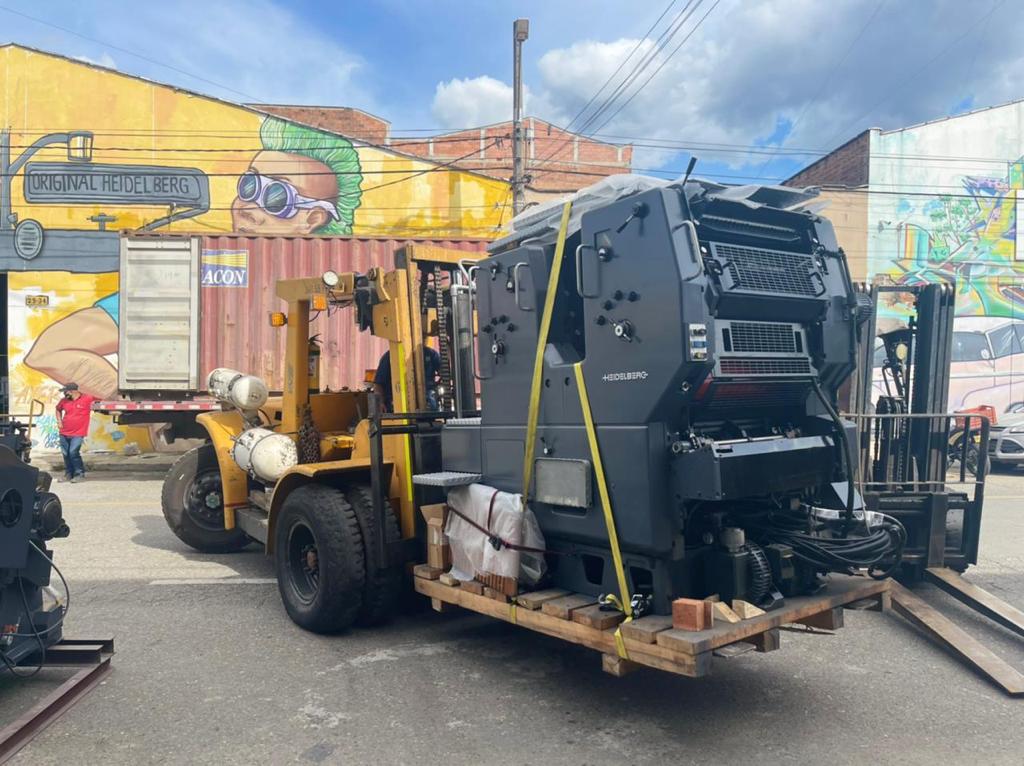 Another machine shipped by the Royo Machinery Team - Offset Press Heidelberg SORMZ