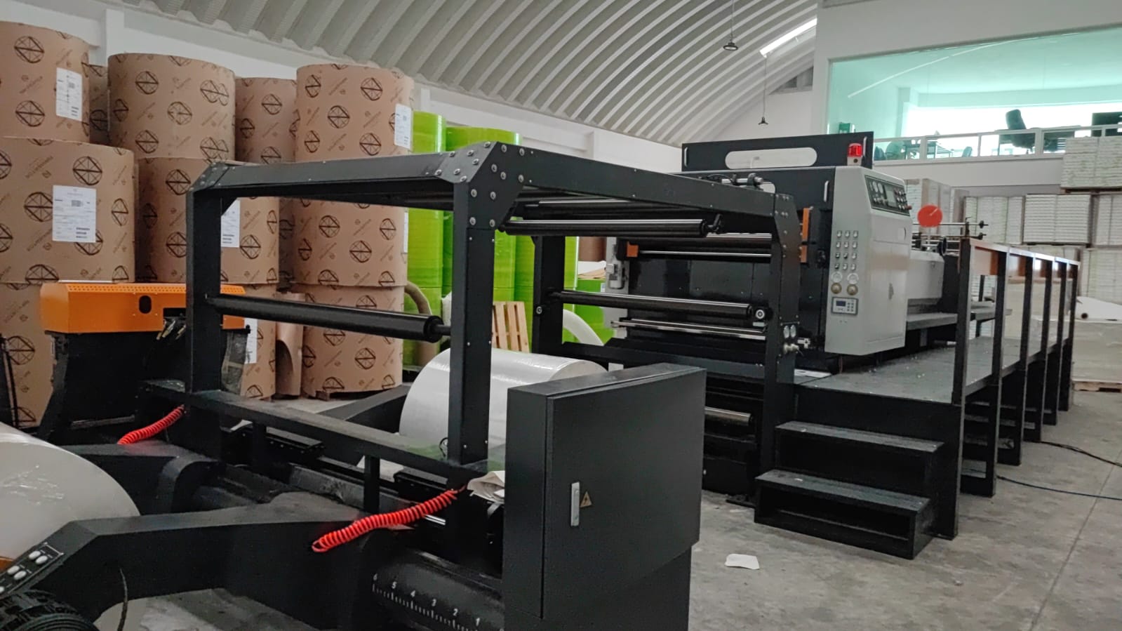 Successful installation by The Royo Machinery Team -  Roll Sheeter RCM-1400A2 in Yucatan, Mexico!